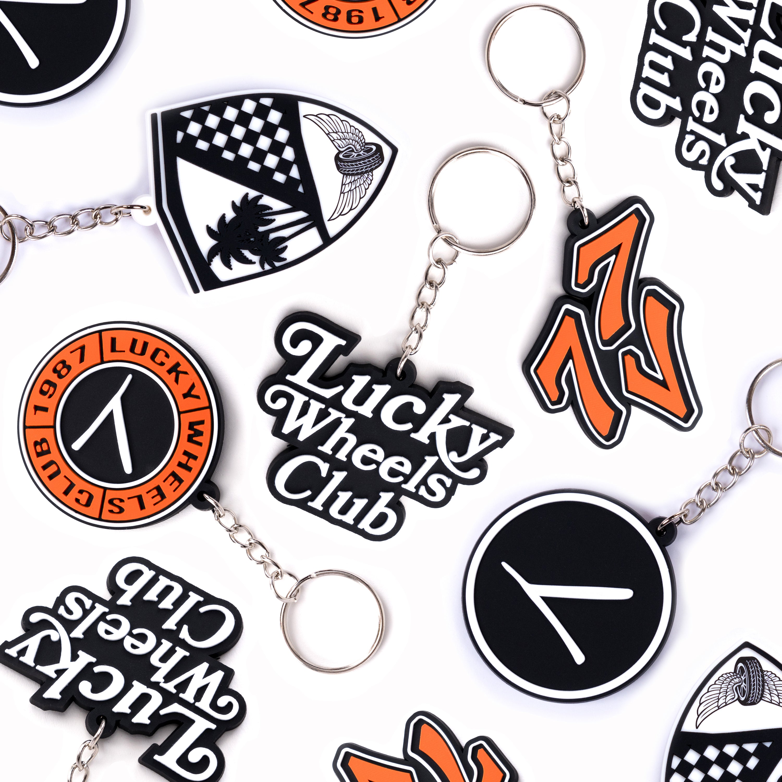 CLUB CREST KEYCHAIN